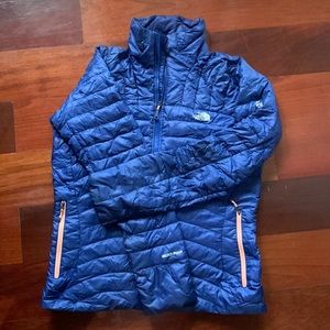 Summit Series 800 womens puffer. Worn but good condition - no rips or stains